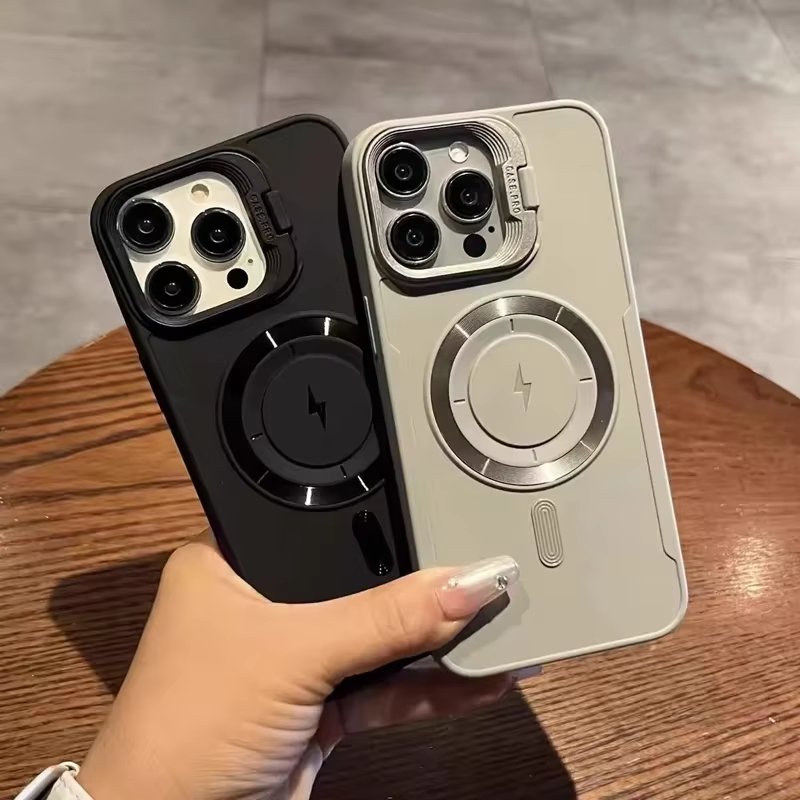Nowa podstawka z funkcją stoja – Magnetic Charging Stand recenzja i cena