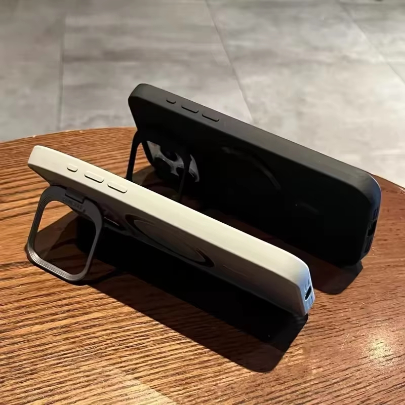 Nowa podstawka z funkcją stoja – Magnetic Charging Stand recenzja i cena
