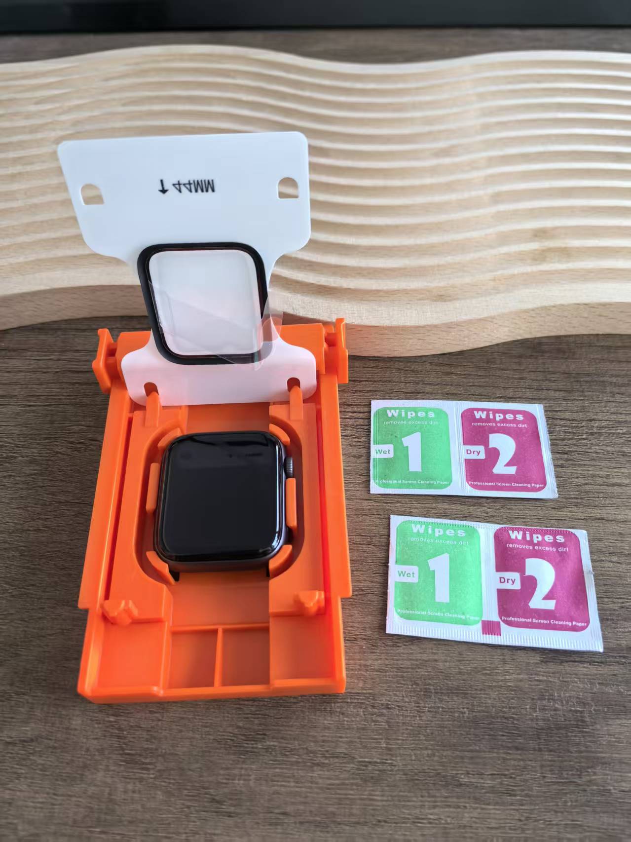 Zestaw do łatwego montażu foli – Watch Case Bumper recenzja i cena